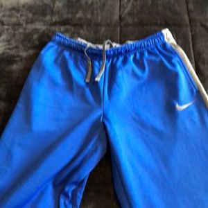 Men’s XL Nike ThermaFit sweatpants